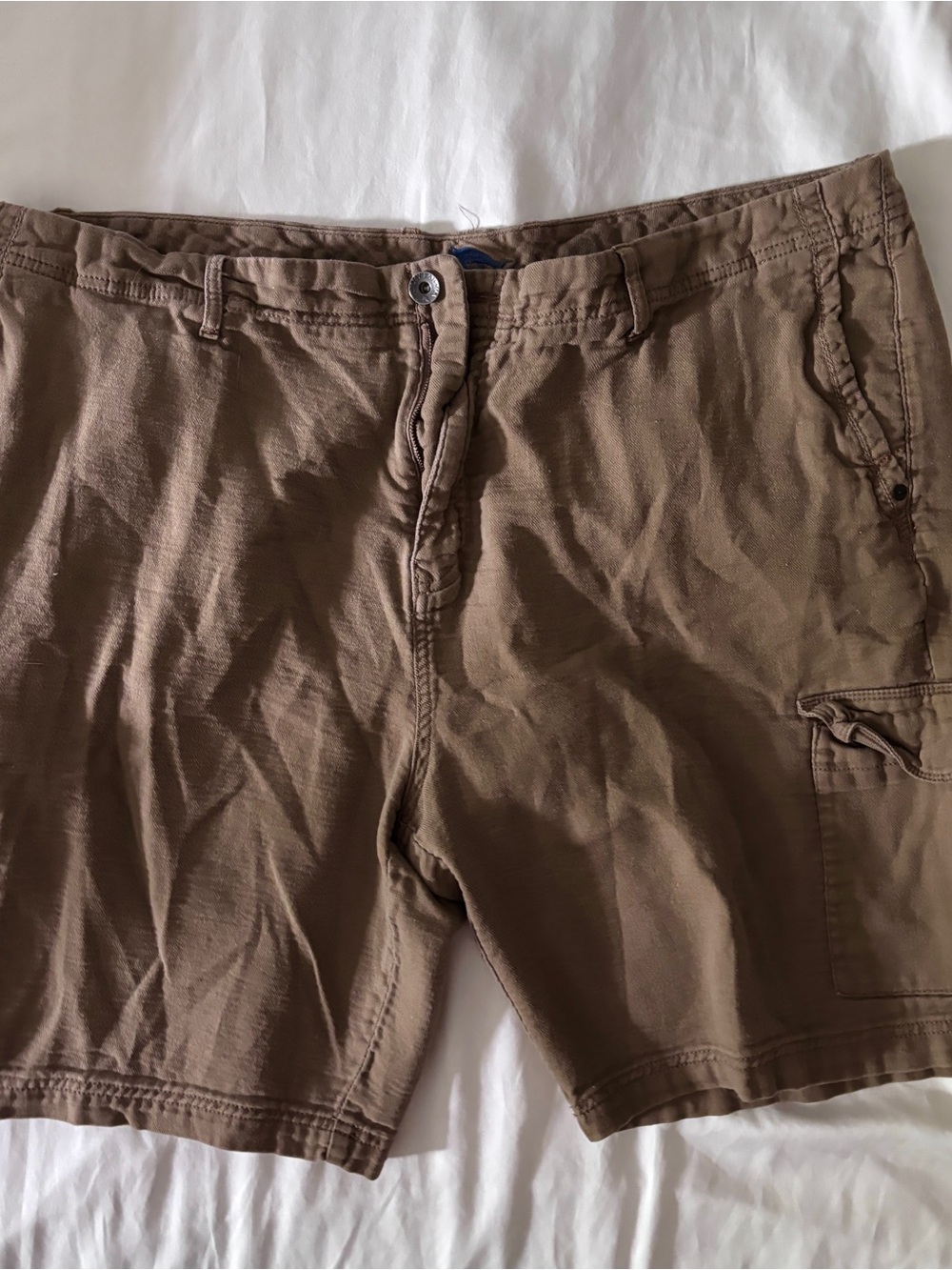 Tommy Bahama Brown Cargo Shorts